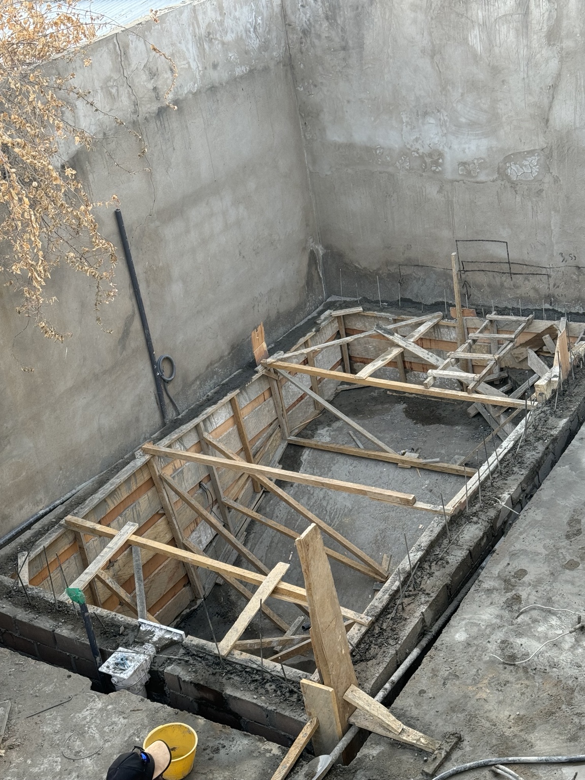 Pool formwork
