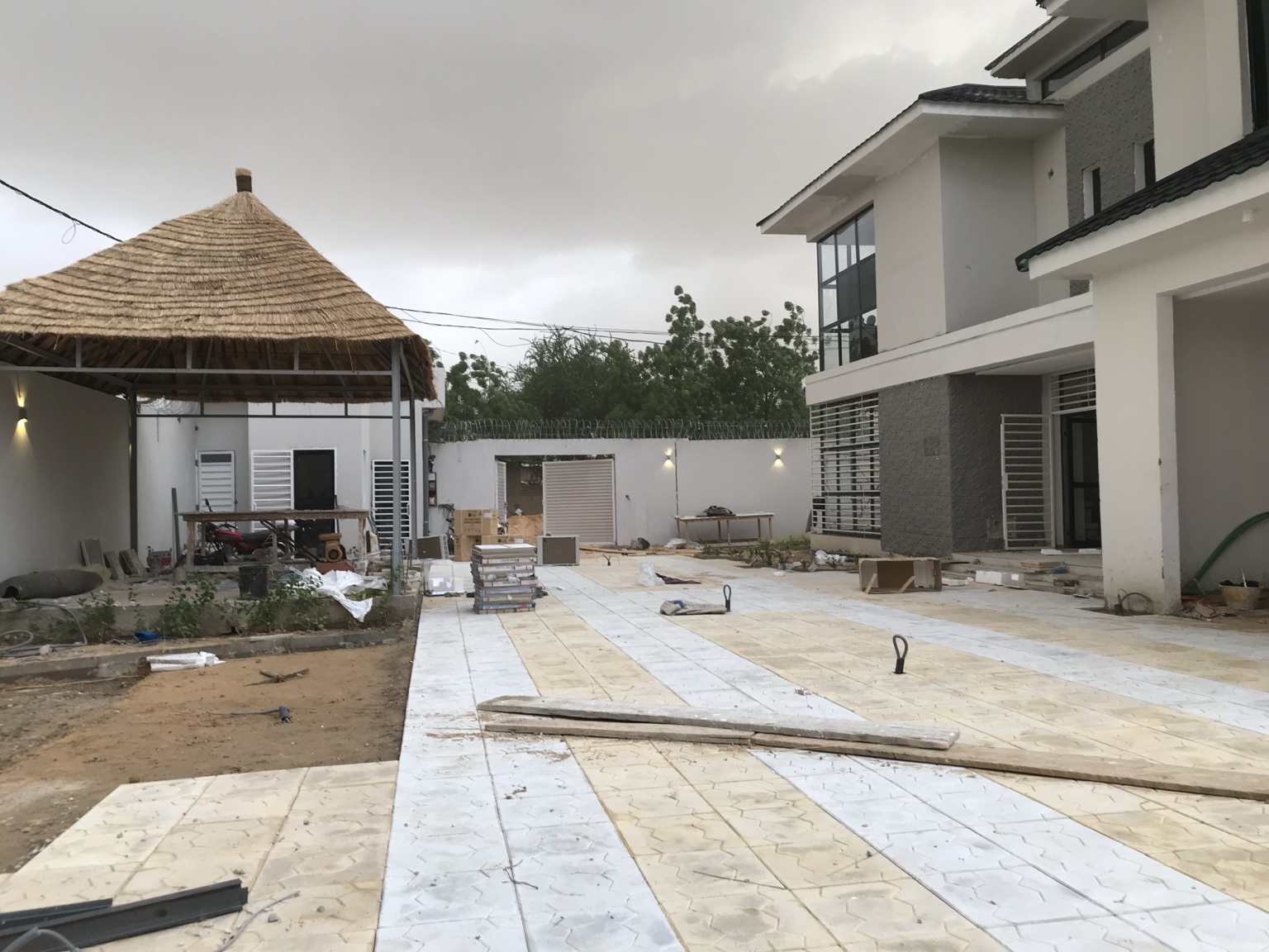 Villa 2 courtyard progress